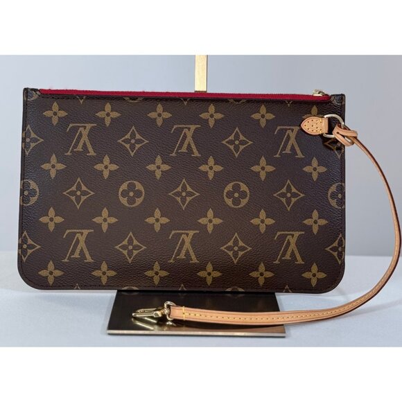 SOLD TYSM Louis Vuitton Neverfull MM with Pouch - Picture 12 of 13